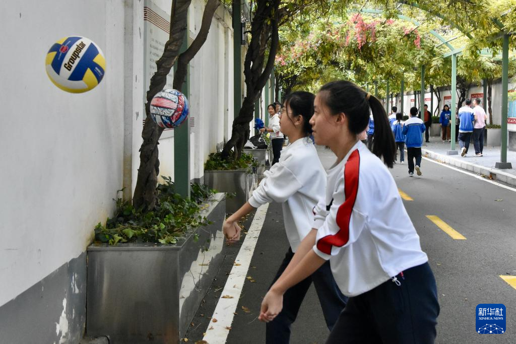 完美体育div data=datasource：20231113a99fcc73d28246ab8ffb18ffe62d9081 type=content(图3)
