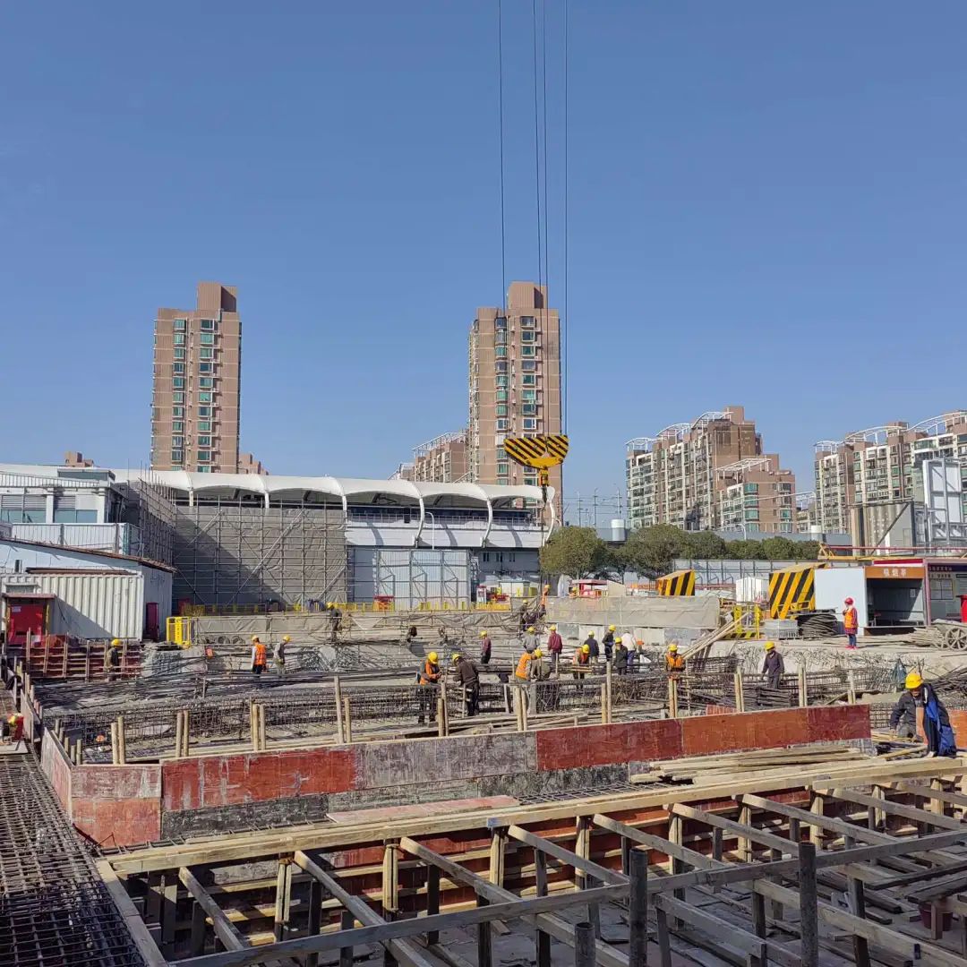 聚焦金色中环发展带这个超大型地铁上盖购物中心加快建设完美体育(图1)