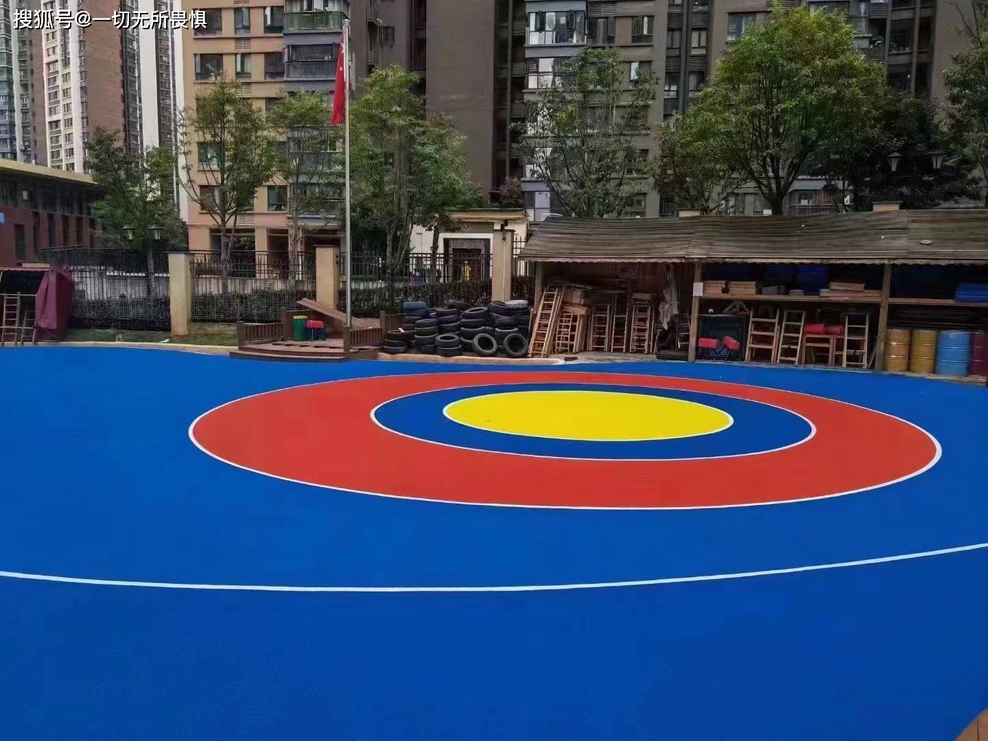 完美体育湖北省创翔体育产业有限公司塑胶跑道设计与施工领域的佼佼者(图1)